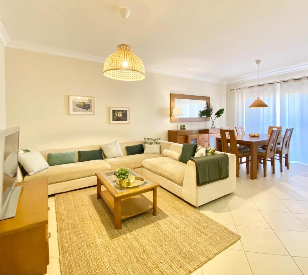 וילהמורה Amazing 2Bedroom Apartment In Victoria Boulevard מראה חיצוני תמונה