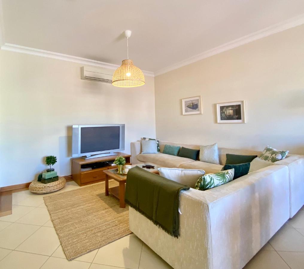 וילהמורה Amazing 2Bedroom Apartment In Victoria Boulevard מראה חיצוני תמונה