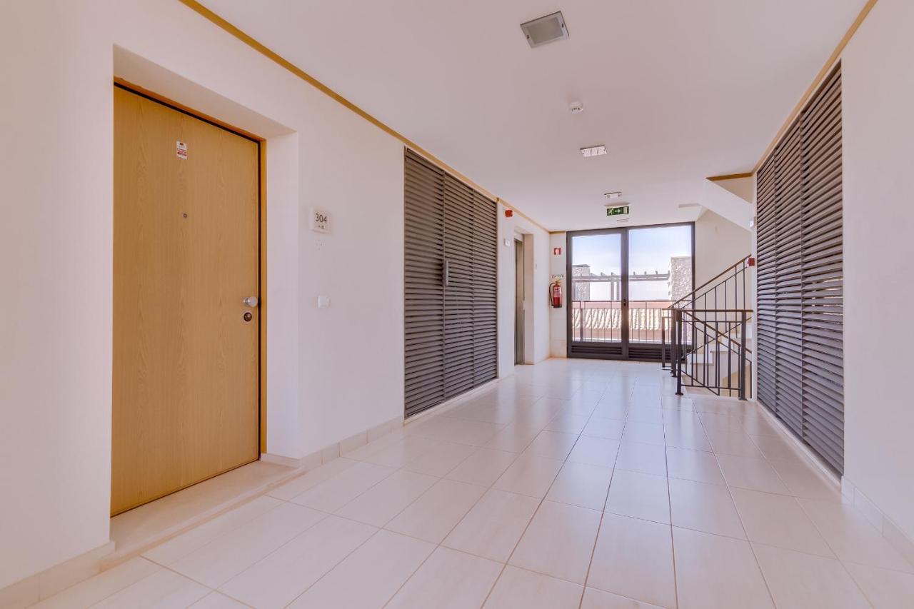 וילהמורה Amazing 2Bedroom Apartment In Victoria Boulevard מראה חיצוני תמונה